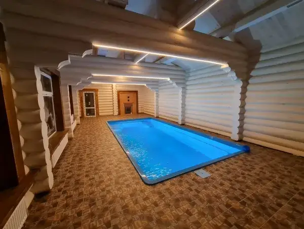 Ремонт композитных бассейнов в Сургуте